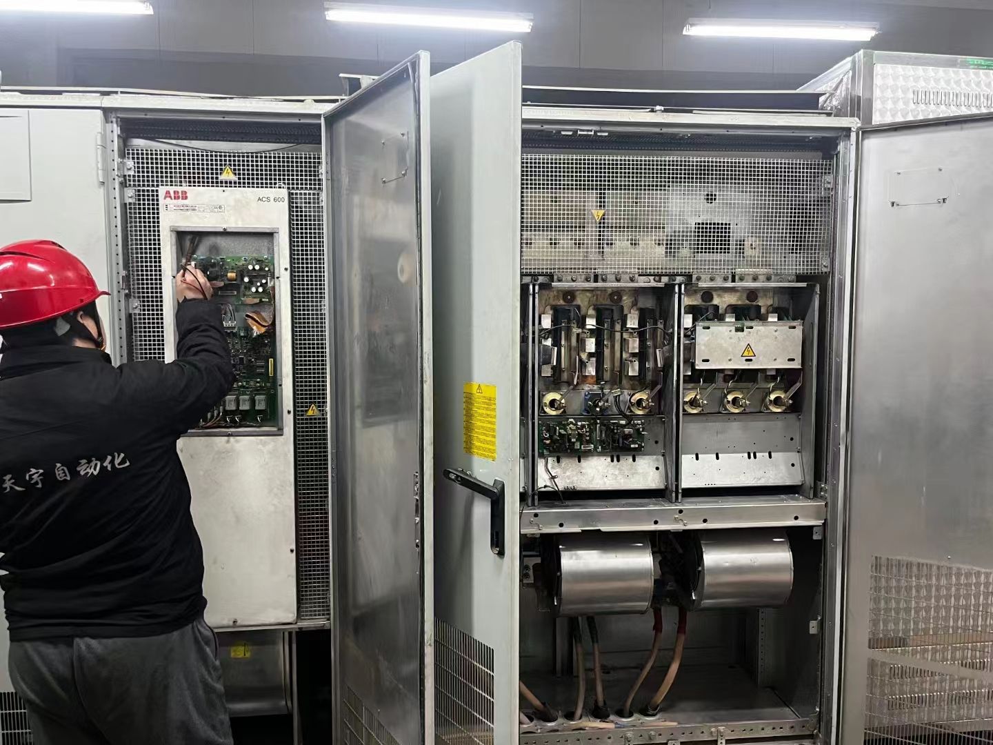 ABBACS600變頻器維修